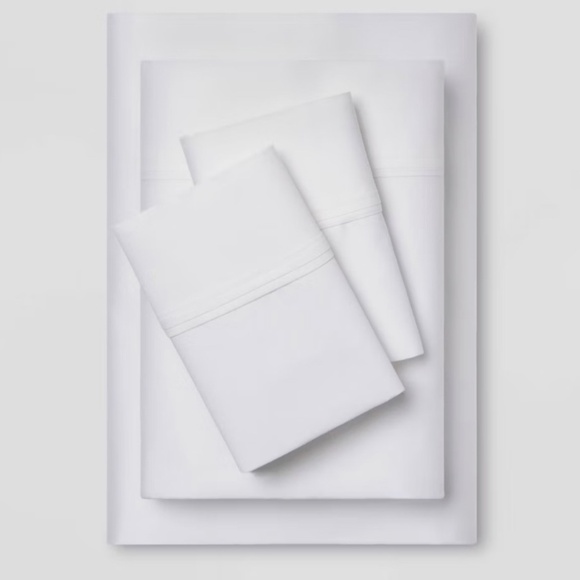Queen Solid Performance 400 Thread Count Sheet Set White - Threshold: Cotton - Picture 1 of 3